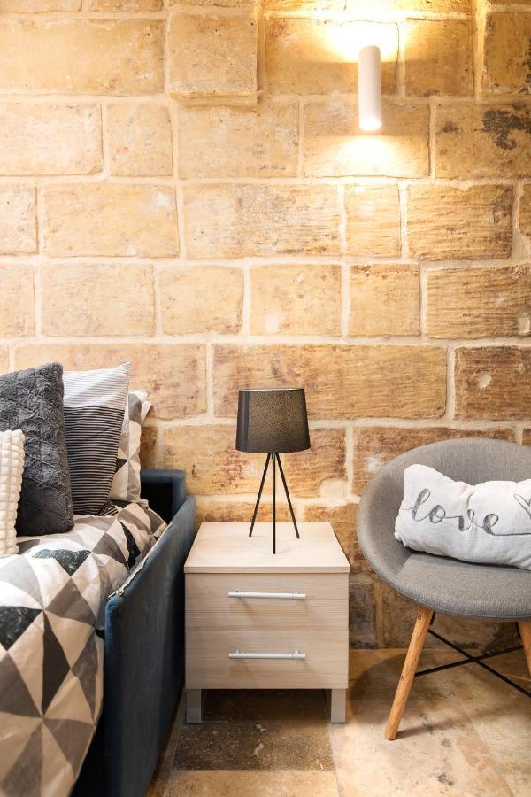 Mcc Suites ואלטה מראה חיצוני תמונה